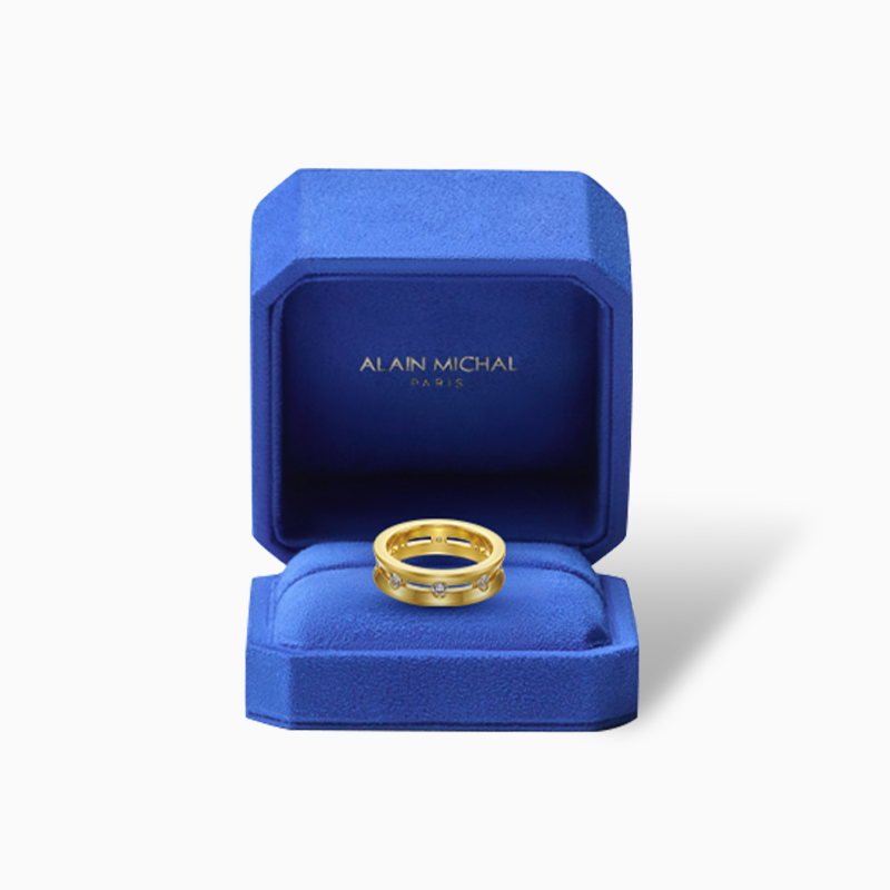 Dual Halo Ring Yellow Gold